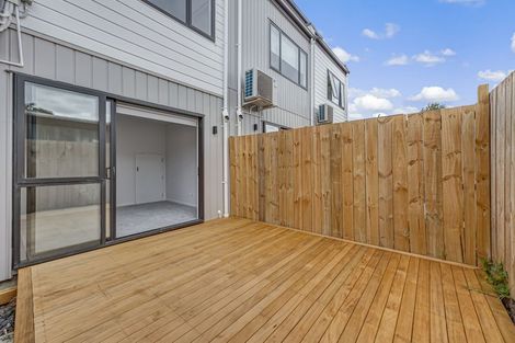 Photo of property in 9/345 Pakuranga Road, Pakuranga Heights, Auckland, 2010