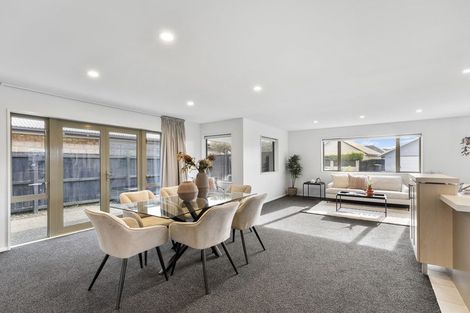 Photo of property in 3 Evergreen Place, Parklands, Christchurch, 8083