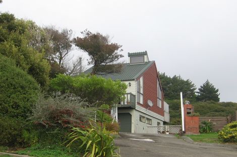 Photo of property in 11 Hicks Close, Whitby, Porirua, 5024