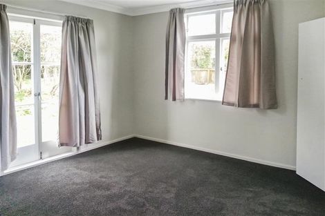 Photo of property in 10 Roys Road, Weymouth, Auckland, 2103