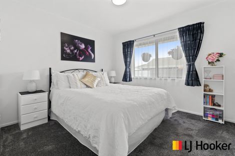 Photo of property in 13c Nelson Street, Papakura, 2110
