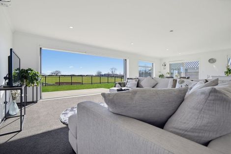 Photo of property in 54 Peakedale Drive, Matamata, 3400