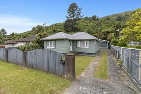 Photo of property in 43 Sunny Grove, Wainuiomata, Lower Hutt, 5014