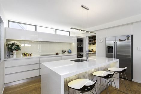 Photo of property in 21a Wai-iti Terrace, Burnside, Christchurch, 8053