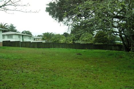 Photo of property in 83 Barrys Road, Glendene, Auckland, 0602