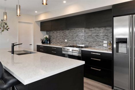 Photo of property in 6 Rosewood Drive, Amberley, 7410