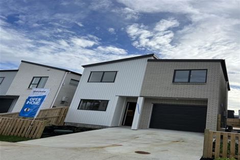 Photo of property in 31 Coast Garden Drive, Hobsonville, Auckland, 0616