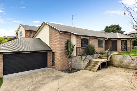 Photo of property in 15 Arundel Place, Nawton, Hamilton, 3200