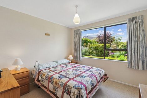 Photo of property in 9 Awanui Drive, Waikanae, 5036