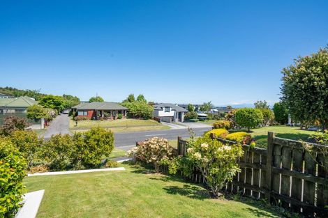 Photo of property in 90 Harvey Street, Waipahihi, Taupo, 3330