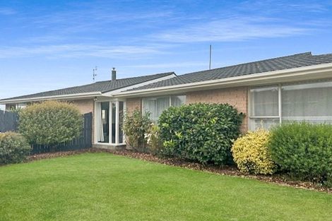 Photo of property in 22 Bucknell Street, Sockburn, Christchurch, 8042