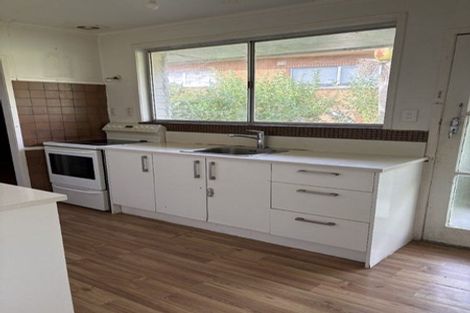 Photo of property in 30 Killarney Avenue, Torbay, Auckland, 0630