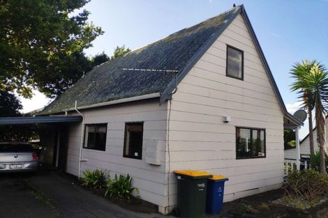 Photo of property in 2/67 West Coast Road, Glen Eden, Auckland, 0602