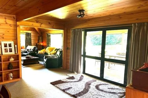 Photo of property in 10 Burnetts Road, Upper Plain, Masterton, 5888