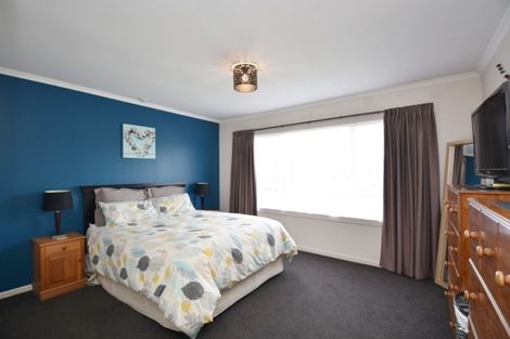 Photo of property in 65 Harvey Street, Grasmere, Invercargill, 9810