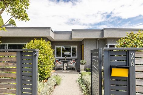 Photo of property in 2a Busby Hill, Havelock North, 4130