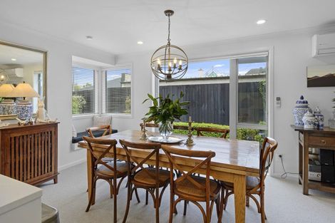 Photo of property in 56 Fendalton Road, Fendalton, Christchurch, 8014