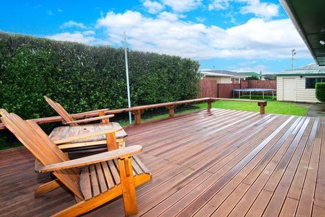 Photo of property in 2/16 View Road, Papakura, 2110