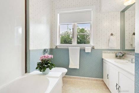 Photo of property in 65a Cashmere Avenue, Khandallah, Wellington, 6035