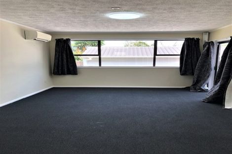 Photo of property in 43 Cargill Street, Papakura, 2110
