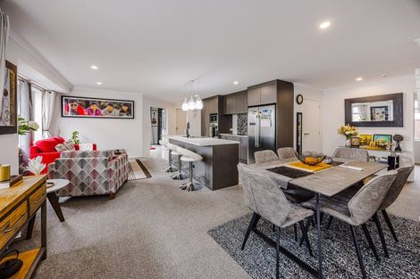 Photo of property in 31 Black Beech Crescent, Takanini, 2110