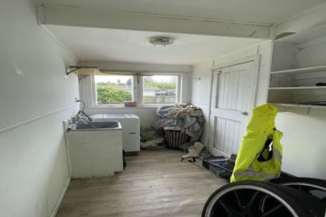 Photo of property in 25 Carrington Avenue, Hillcrest, Hamilton, 3216