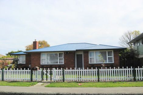 Photo of property in 6 Bucknell Street, Sockburn, Christchurch, 8042