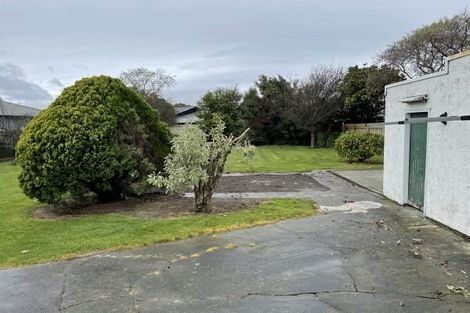 Photo of property in 15 Botanical Road, Takaro, Palmerston North, 4412
