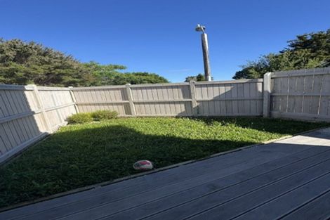 Photo of property in 79a Chilcott Road, Henderson, Auckland, 0612
