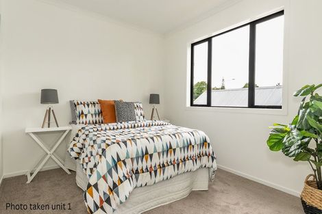 Photo of property in 2/4 Marama Street, Castor Bay, Auckland, 0620