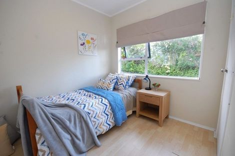Photo of property in 2/28 Noeleen Street, Glenfield, Auckland, 0629