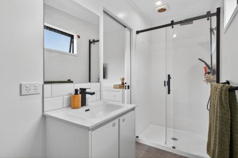 Photo of property in 30 Pebblebrooke Road, Mangawhai, 0573