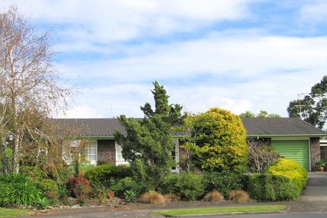 Photo of property in 9 Colleen Norma Place, Half Moon Bay, Auckland, 2012