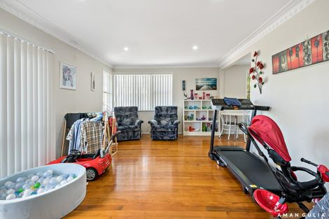 Photo of property in 19 Laura Street, Kelston, Auckland, 0602