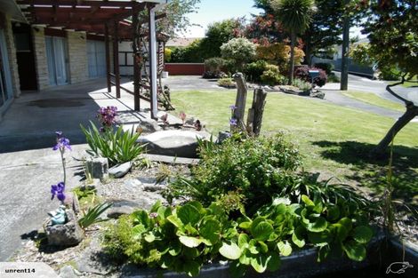 Photo of property in 21 Sutherland Crescent, Westbrook, Palmerston North, 4412