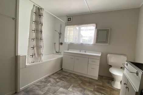 Photo of property in 336 Ireland Road, Waitoki, Kaukapakapa, 0871