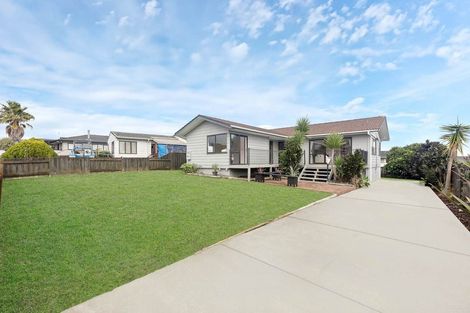 Photo of property in 33 Greenstone Place, Clover Park, Auckland, 2019