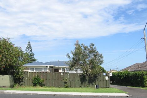 Photo of property in 79b Reeves Road, Pakuranga, Auckland, 2010