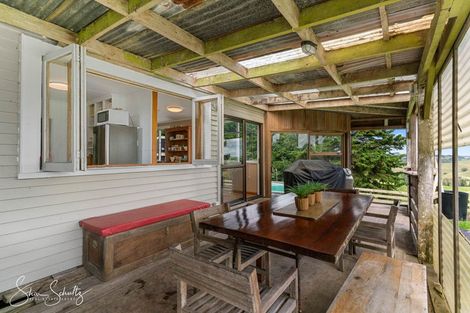 Photo of property in 712 Oruawharo Road, Oruawharo, Wellsford, 0975