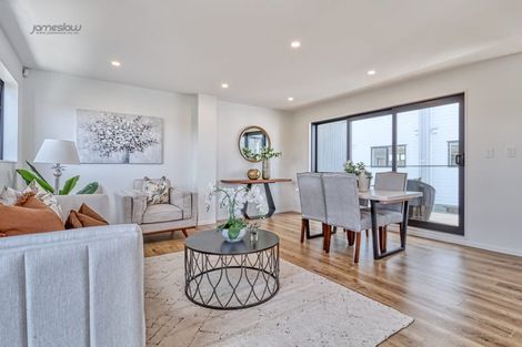 Photo of property in 1/50 Astley Avenue, New Lynn, Auckland, 0600