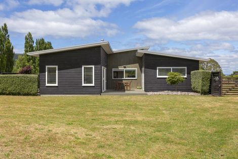 Photo of property in 2/500 Kinloch Road, Kinloch, Taupo, 3377