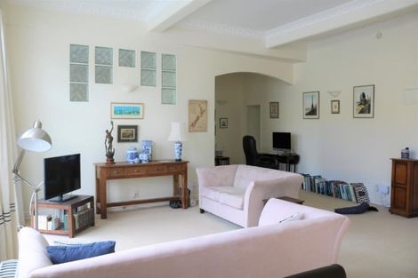 Photo of property in 11/60 Courtenay Place, Te Aro, Wellington, 6011