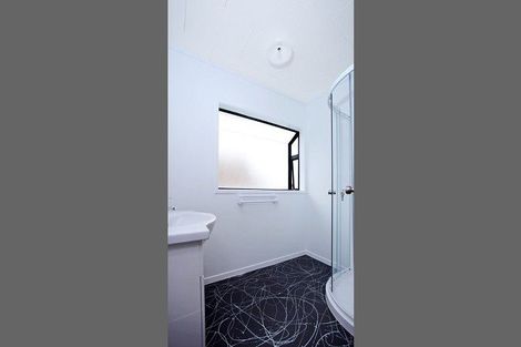 Photo of property in 97 Athena Drive, Totara Vale, Auckland, 0629