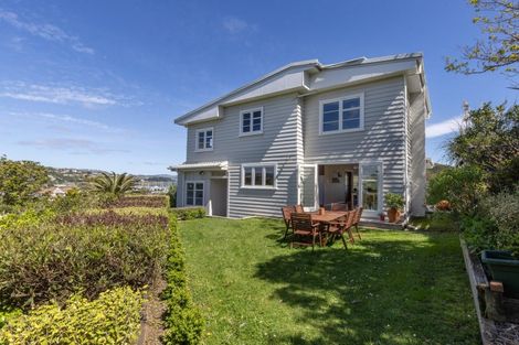Photo of property in 68a Mana Esplanade, Paremata, Porirua, 5026