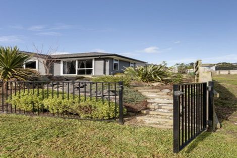 Photo of property in 107 Adler Drive, Ohauiti, Tauranga, 3112