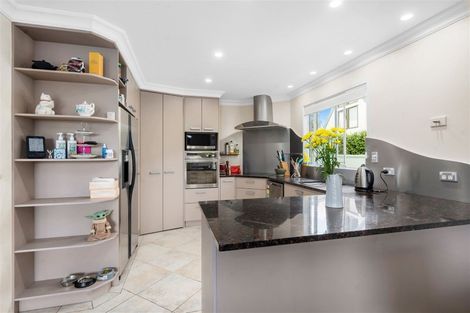 Photo of property in 18 Rostrevor Place, Tihiotonga, Rotorua, 3015