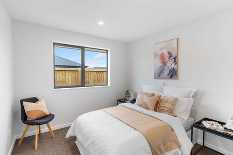 Photo of property in 18 Harry Manship Crescent, Halswell, Christchurch, 8025
