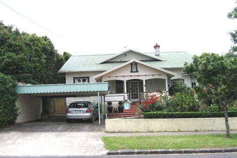 Photo of property in 2 Kakariki Avenue, Mount Eden, Auckland, 1024