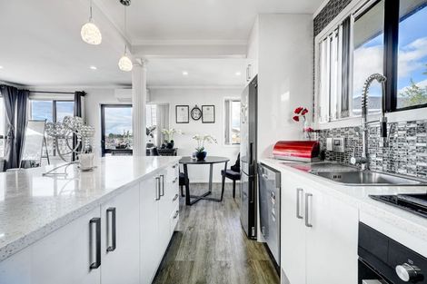 Photo of property in 29 Ellis Avenue, Mount Roskill, Auckland, 1041