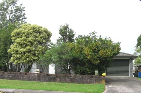 Photo of property in 127 Colwill Road, Massey, Auckland, 0614